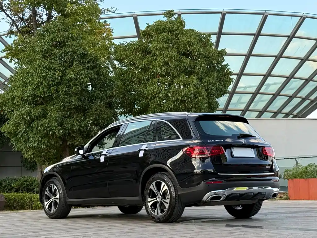 Mercedes-Benz GLC — фото 9