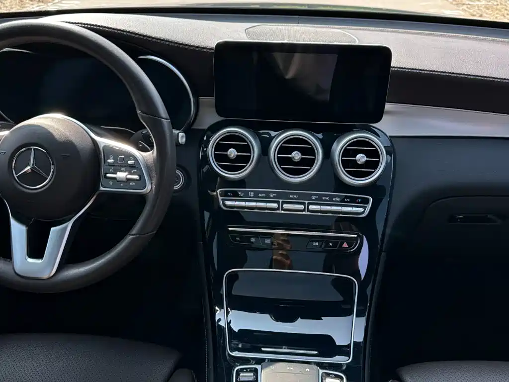Mercedes-Benz GLC — фото 21