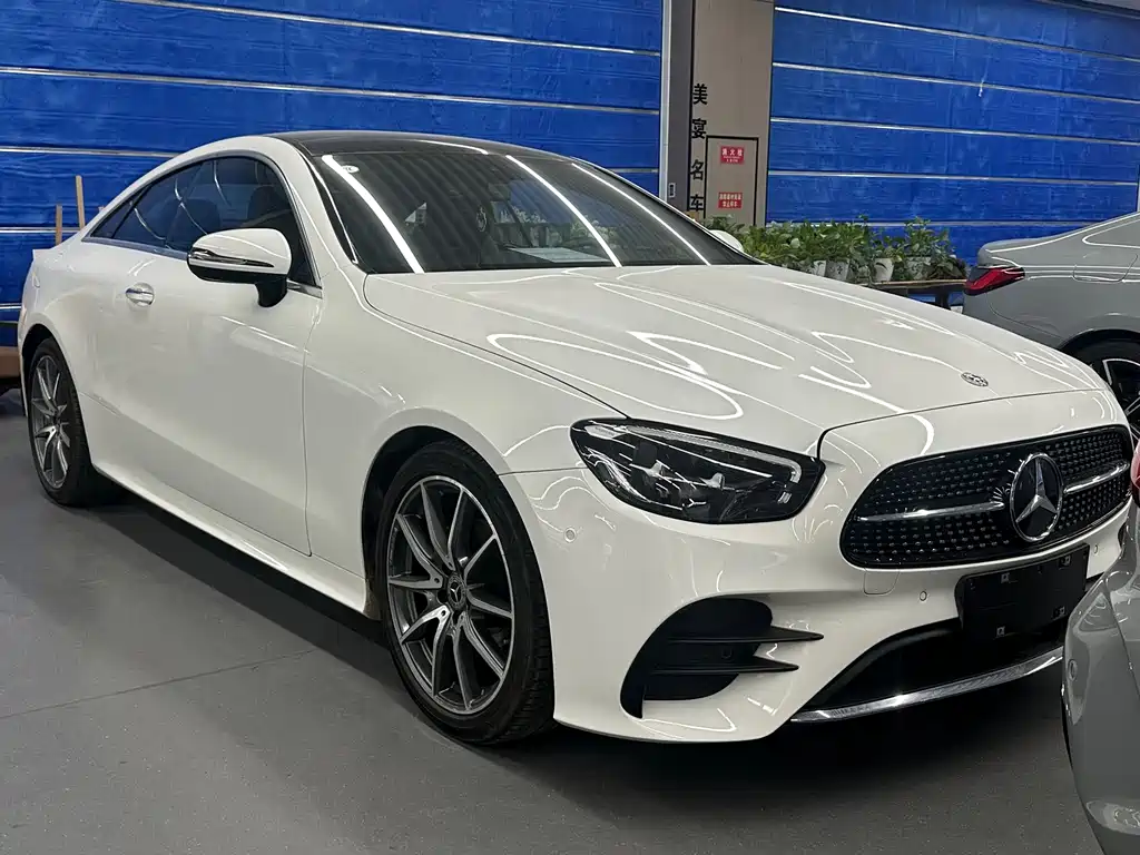 Mercedes-Benz E-Class (Import) — фото 2