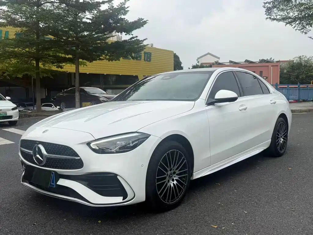 Mercedes-Benz C-Class