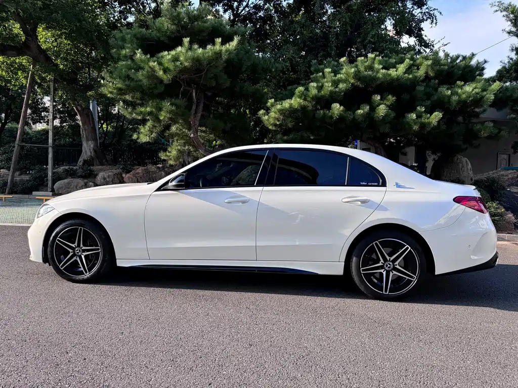 Mercedes-Benz C-Class — фото 15