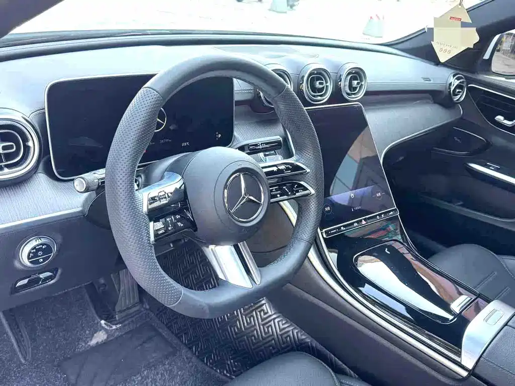 Mercedes-Benz C-Class — фото 11