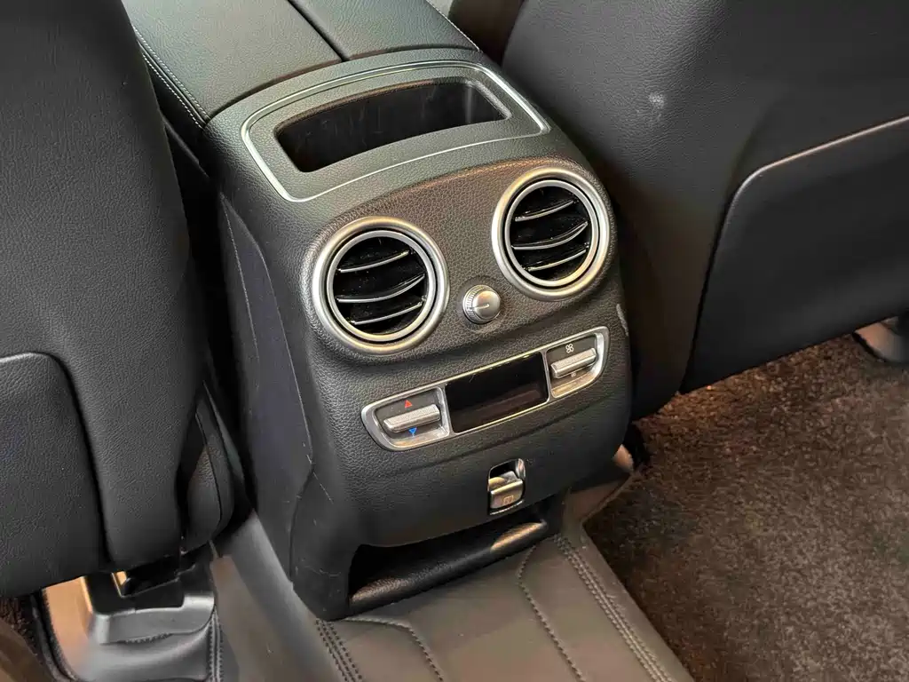 Mercedes-Benz GLC — фото 10
