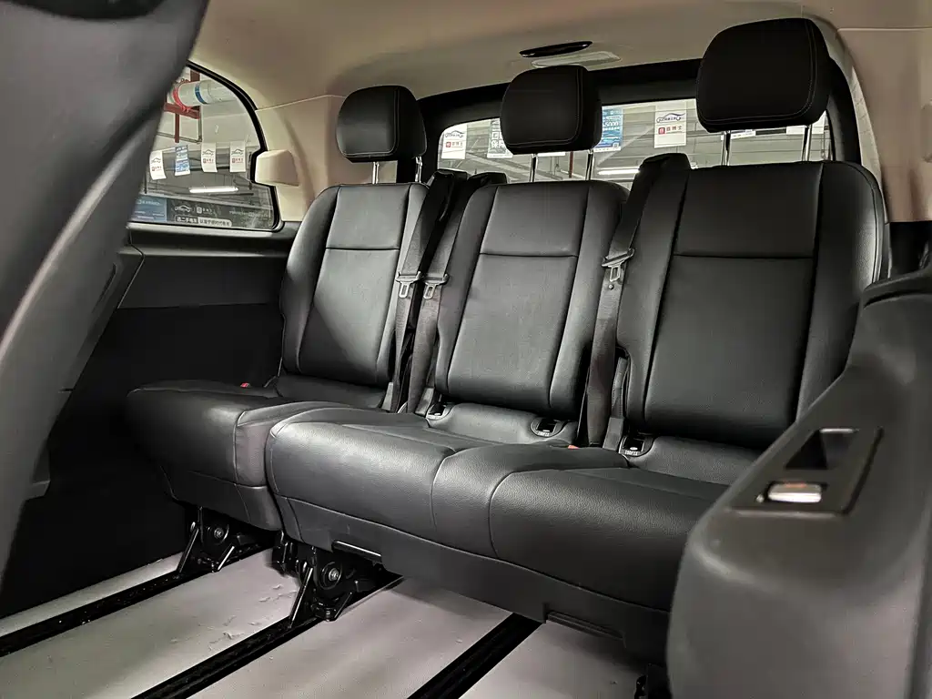 Mercedes-Benz Vito — фото 20