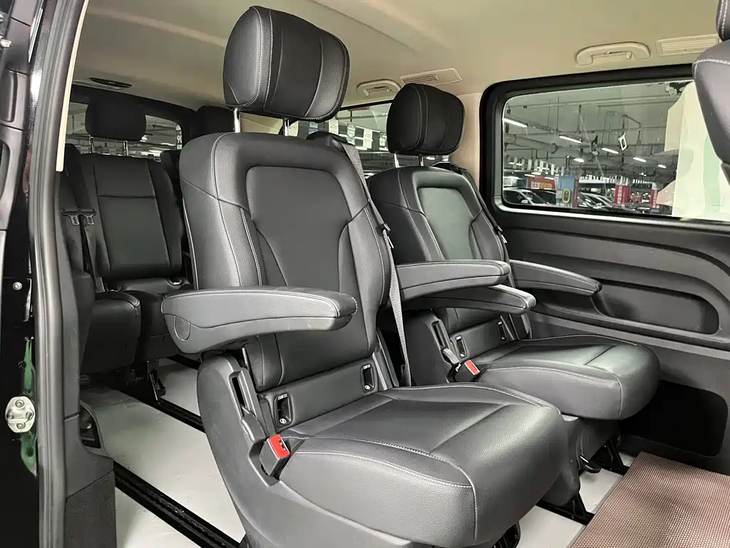 Mercedes-Benz Vito — фото 22