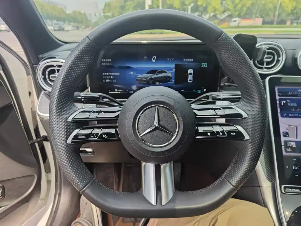Mercedes-Benz C-Class — фото 13