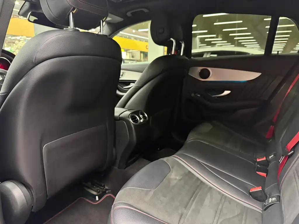 Mercedes-Benz GLC Coupe AMG — фото 11