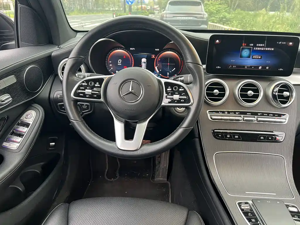 Mercedes-Benz GLC Coupe — фото 14