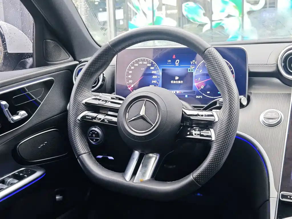 Mercedes-Benz C-Class — фото 11