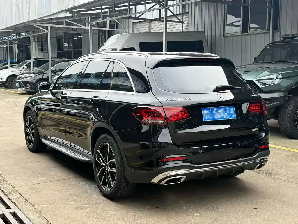 Mercedes-Benz GLC — фото 9