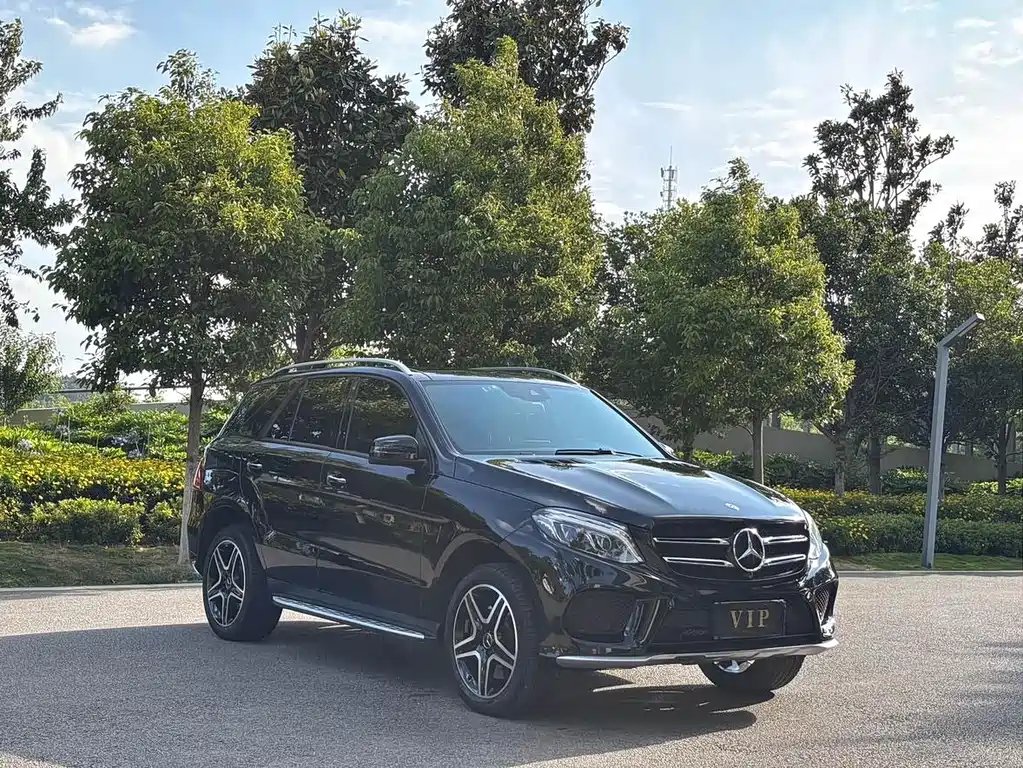 Mercedes-Benz GLE AMG — фото 3