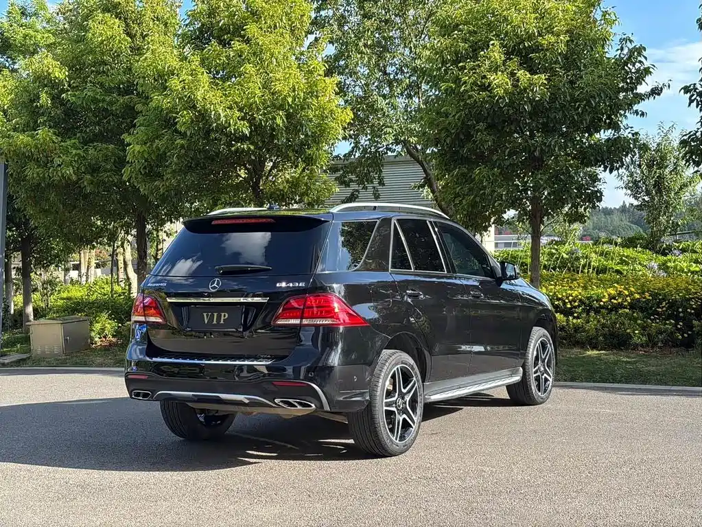 Mercedes-Benz GLE AMG — фото 4