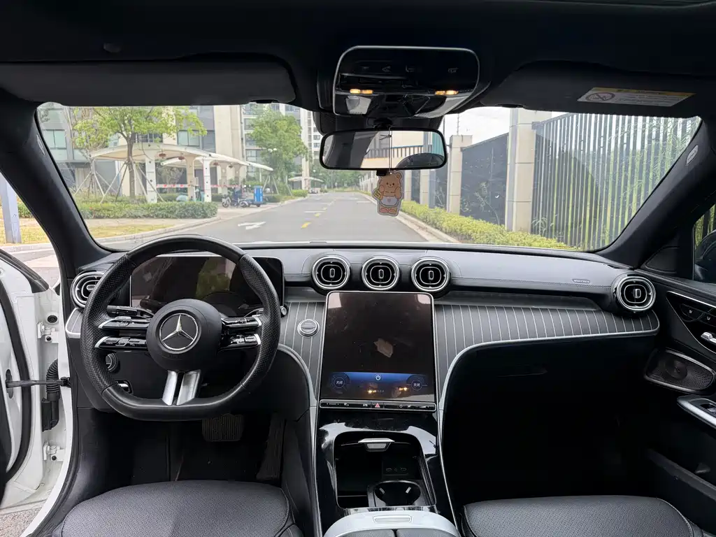 Mercedes-Benz C-Class — фото 10