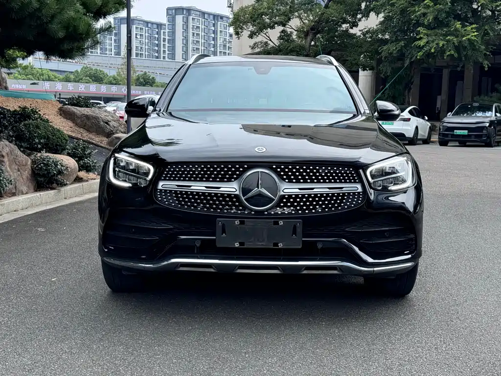 Mercedes-Benz GLC — фото 2