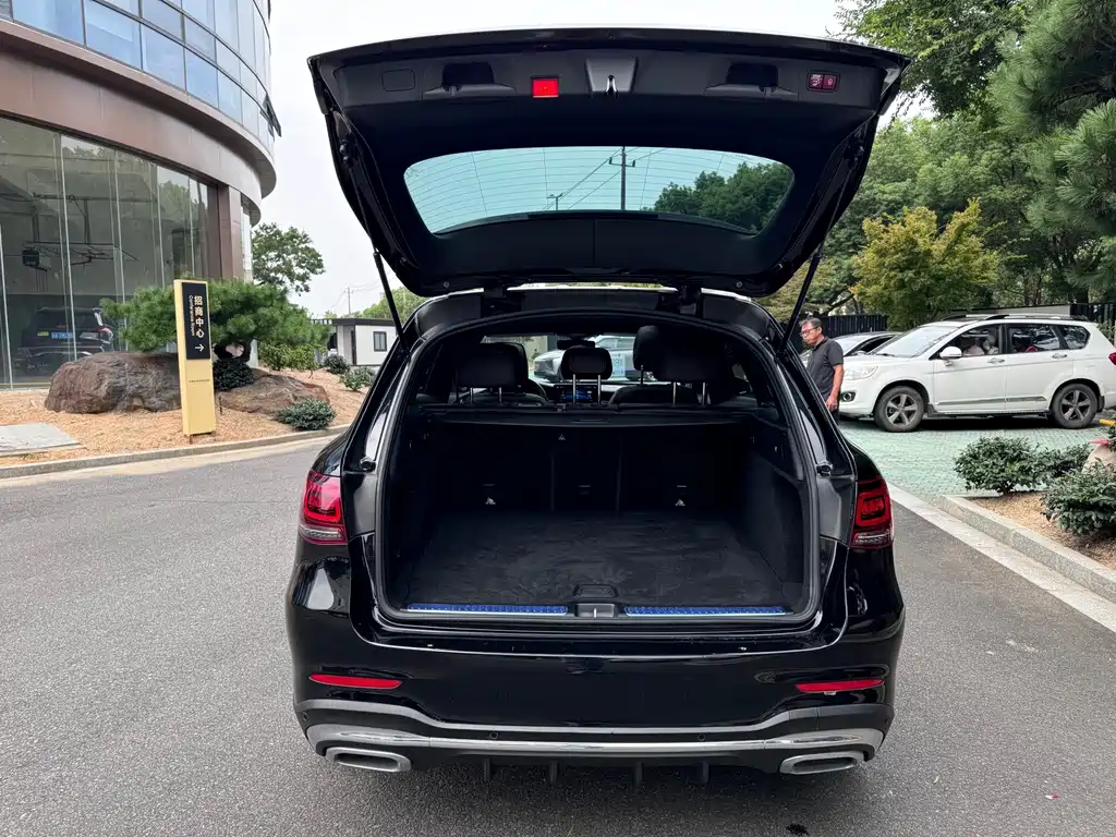 Mercedes-Benz GLC — фото 14