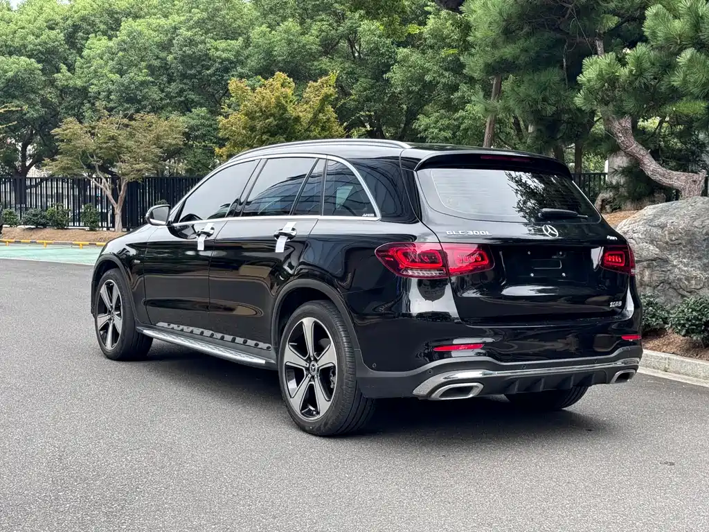 Mercedes-Benz GLC — фото 18