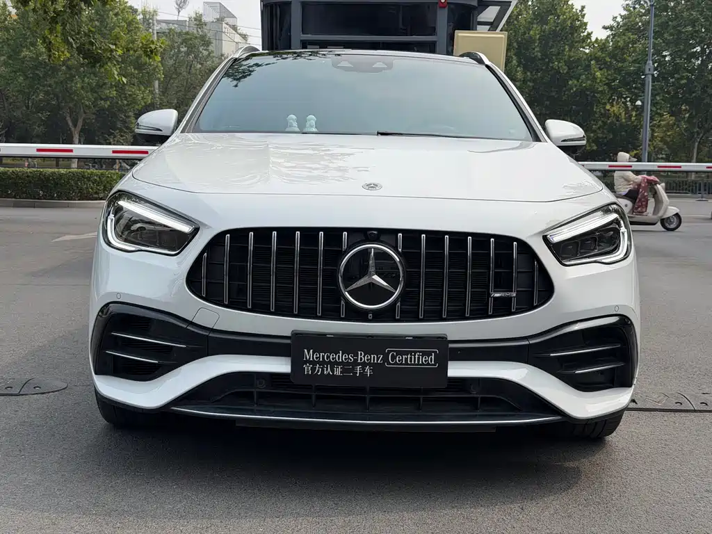 Mercedes-Benz GLA AMG — фото 2