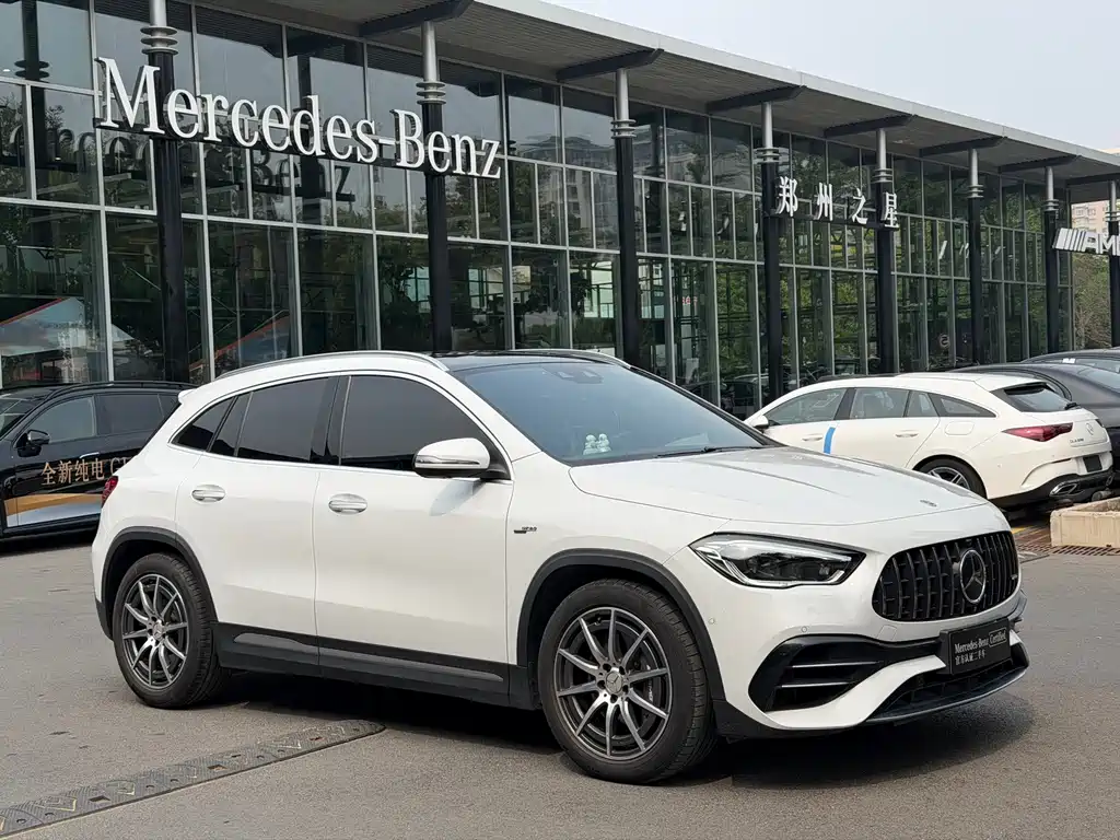 Mercedes-Benz GLA AMG — фото 15