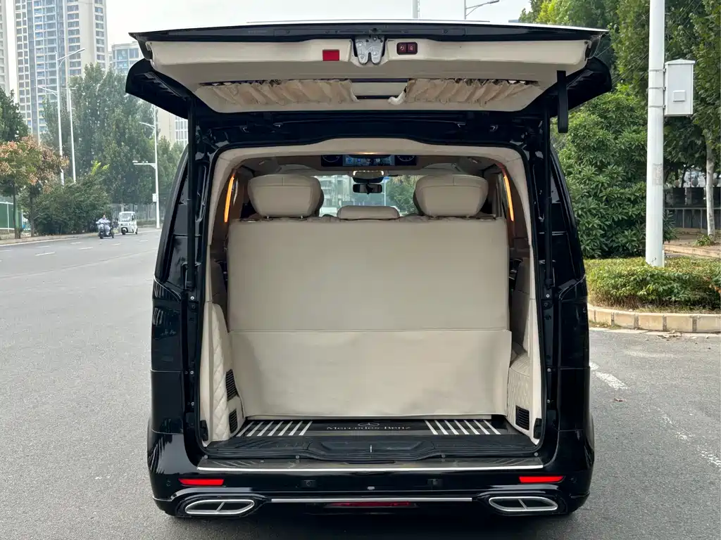 Mercedes-Benz Vito — фото 19
