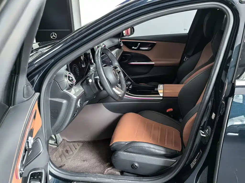 Mercedes-Benz C-Class — фото 10