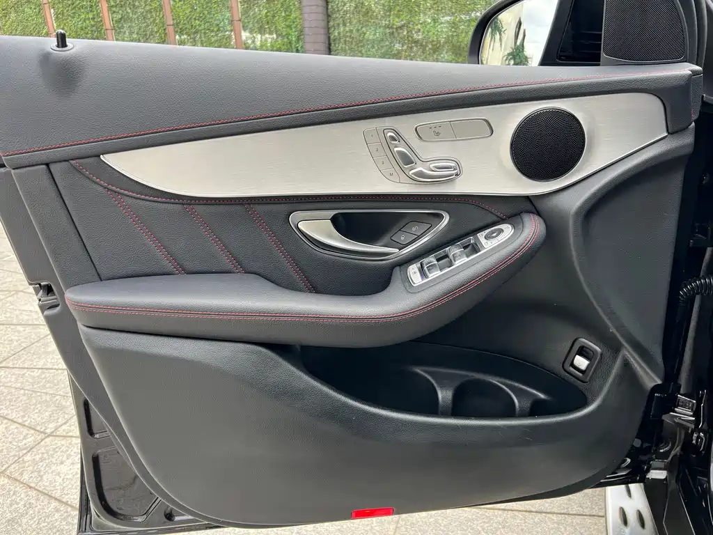 Mercedes-Benz GLC AMG — фото 20
