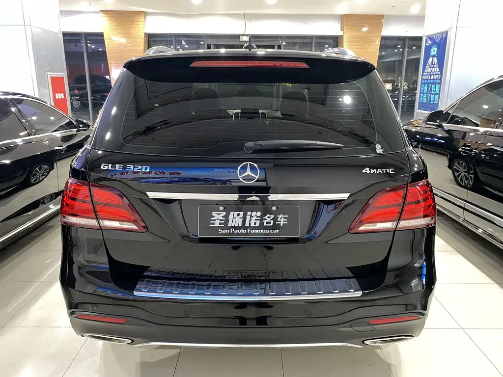 Mercedes-Benz GLE (Import) — фото 5