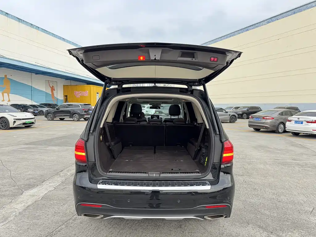 Mercedes-Benz GLS — фото 13