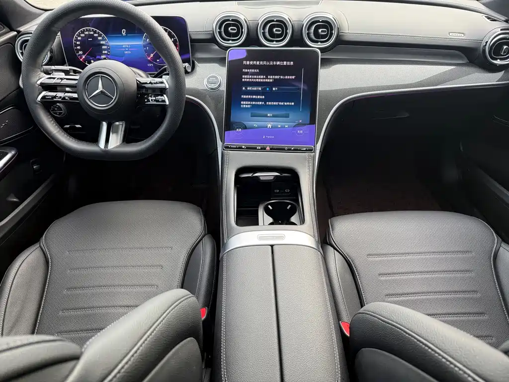 Mercedes-Benz C-Class — фото 11