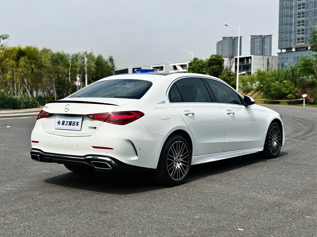 Mercedes-Benz C-Class — фото 13
