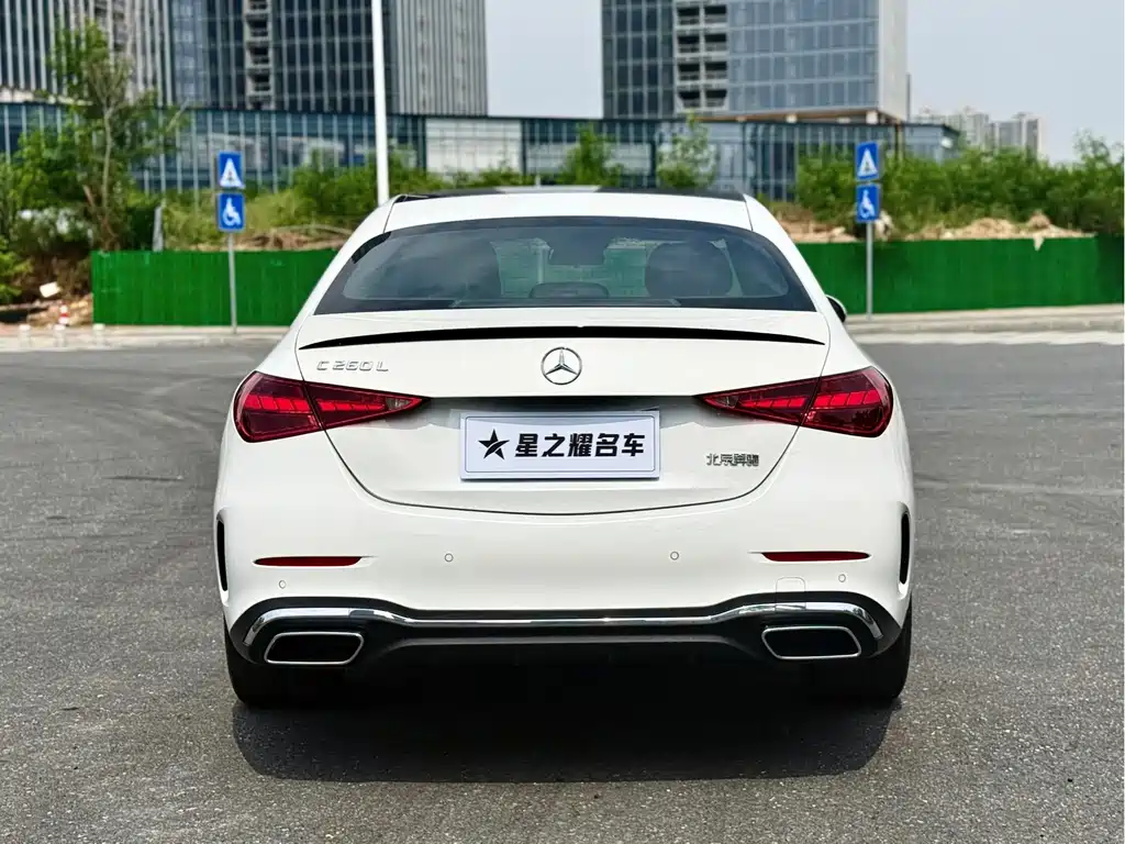 Mercedes-Benz C-Class — фото 14