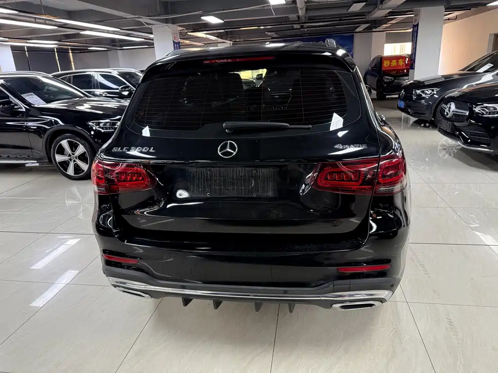 Mercedes-Benz GLC — фото 9