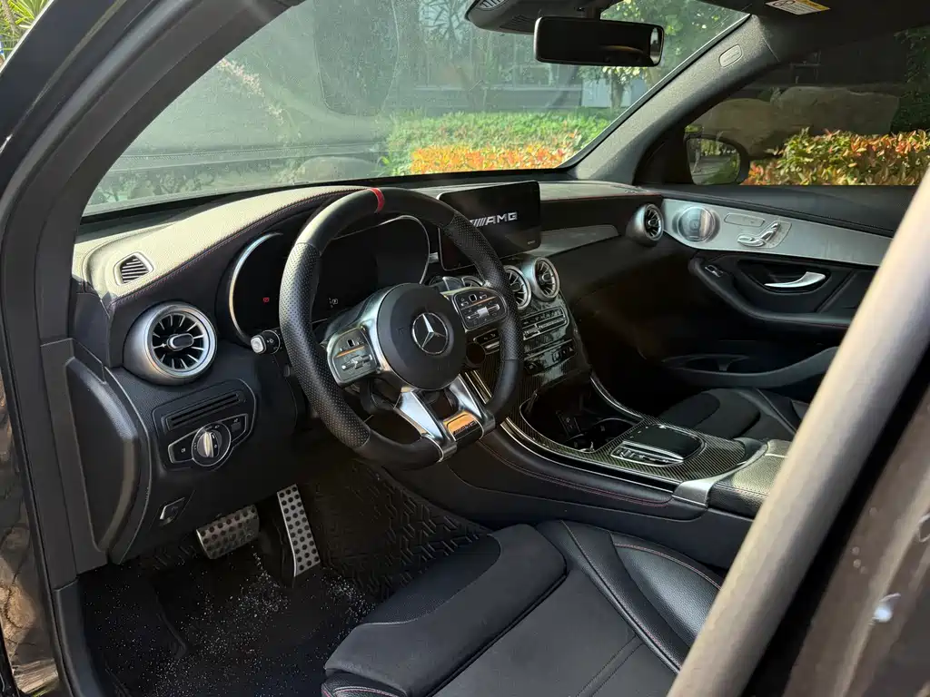 Mercedes-Benz GLC Coupe AMG — фото 5