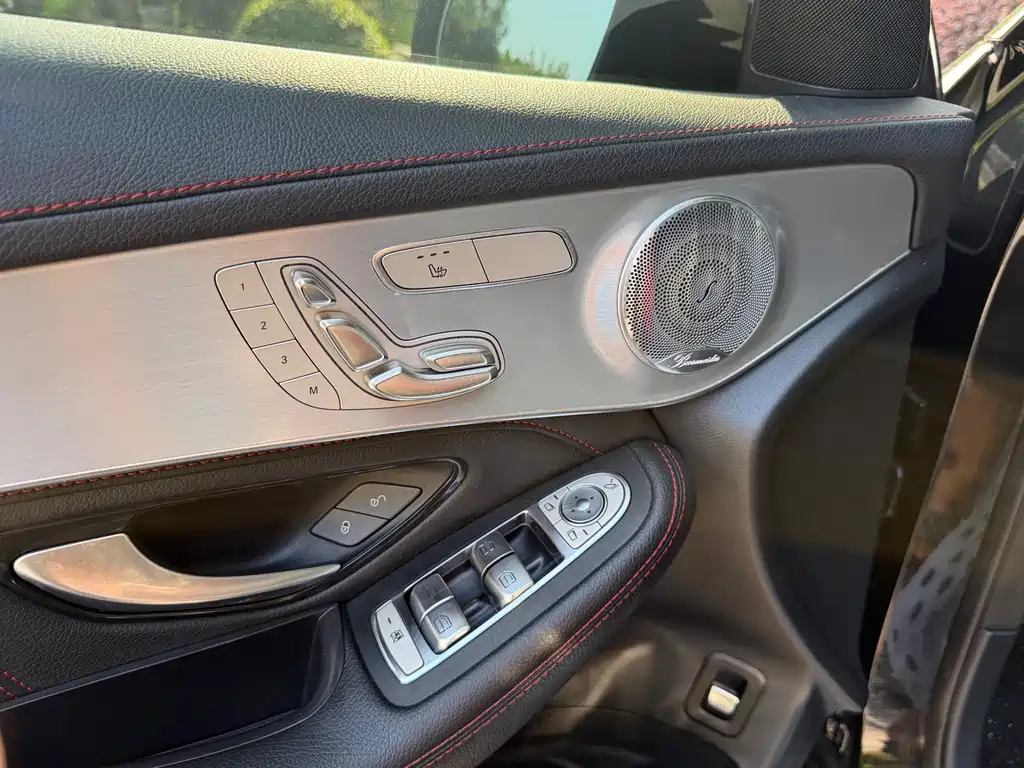 Mercedes-Benz GLC Coupe AMG — фото 10