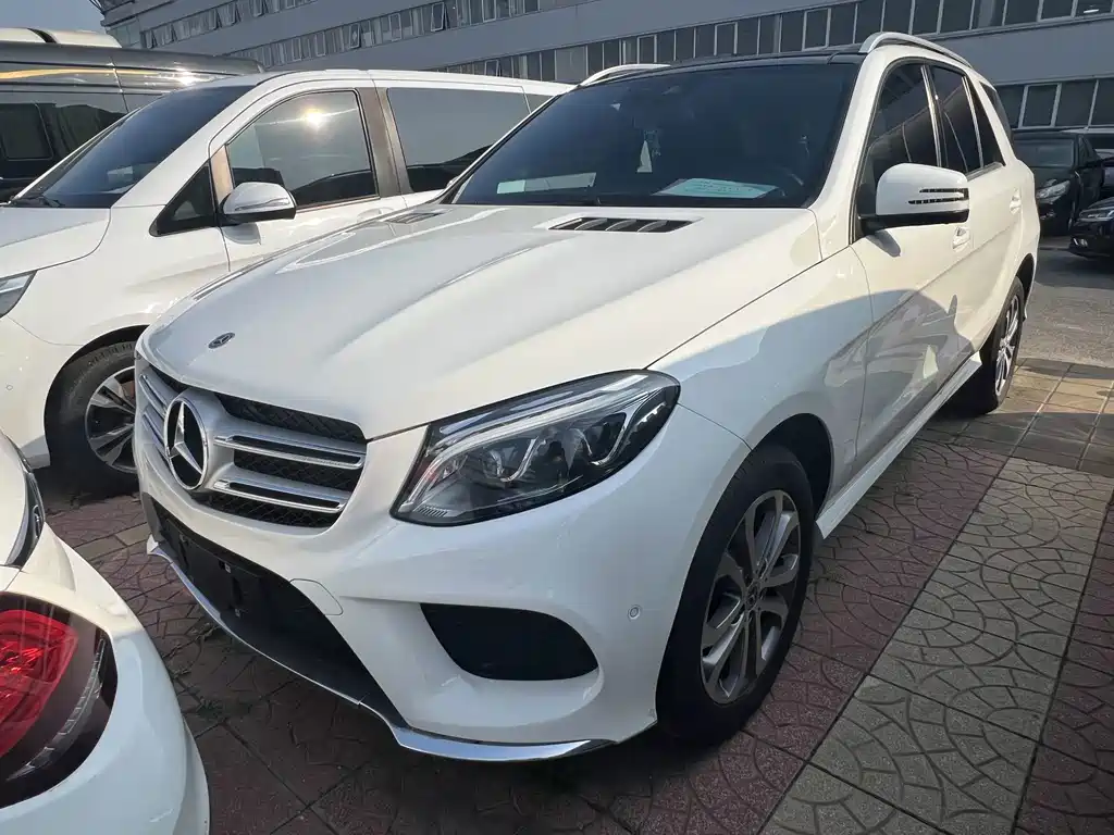 Mercedes-Benz GLE (Import) — фото 2