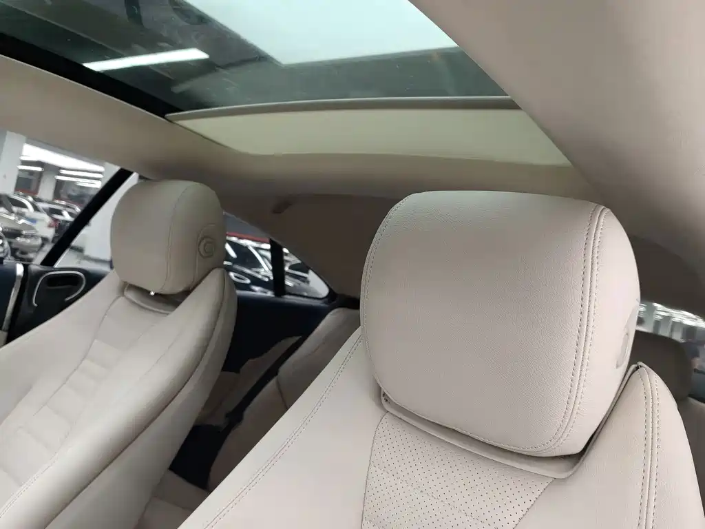 Mercedes-Benz E-Class (Import) — фото 11