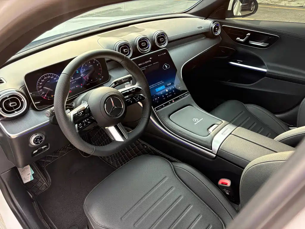 Mercedes-Benz C-Class — фото 10