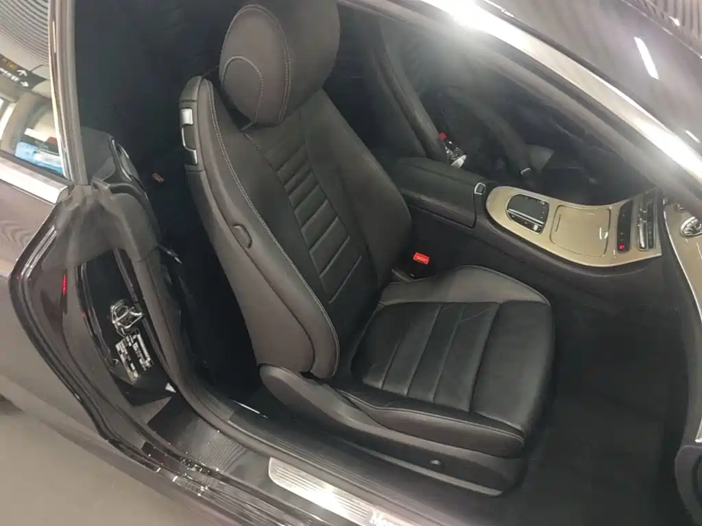 Mercedes-Benz E-Class (Import) — фото 25