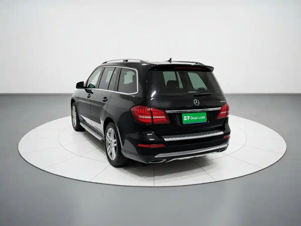 Mercedes-Benz GLS — фото 4