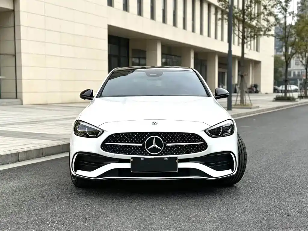 Mercedes-Benz C-Class — фото 2