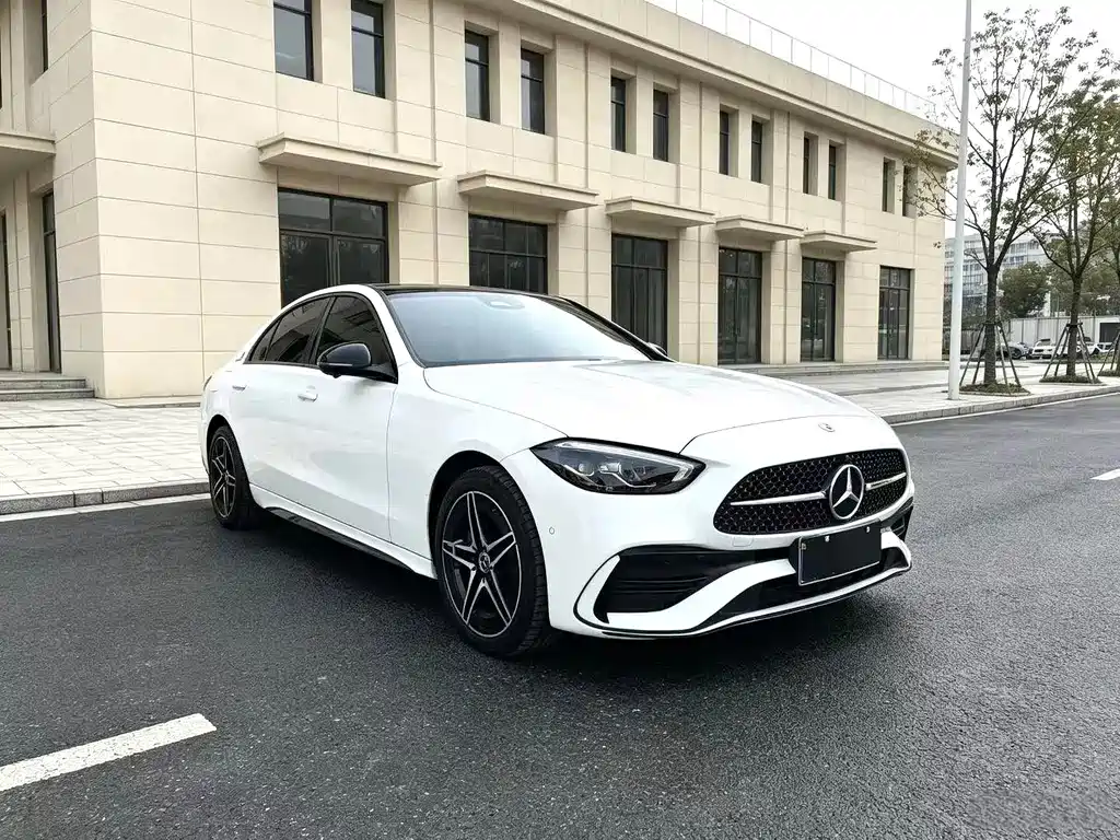 Mercedes-Benz C-Class — фото 3