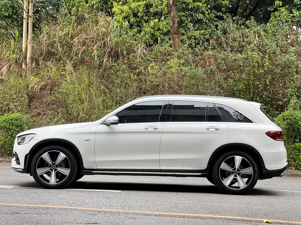 Mercedes-Benz GLC — фото 25