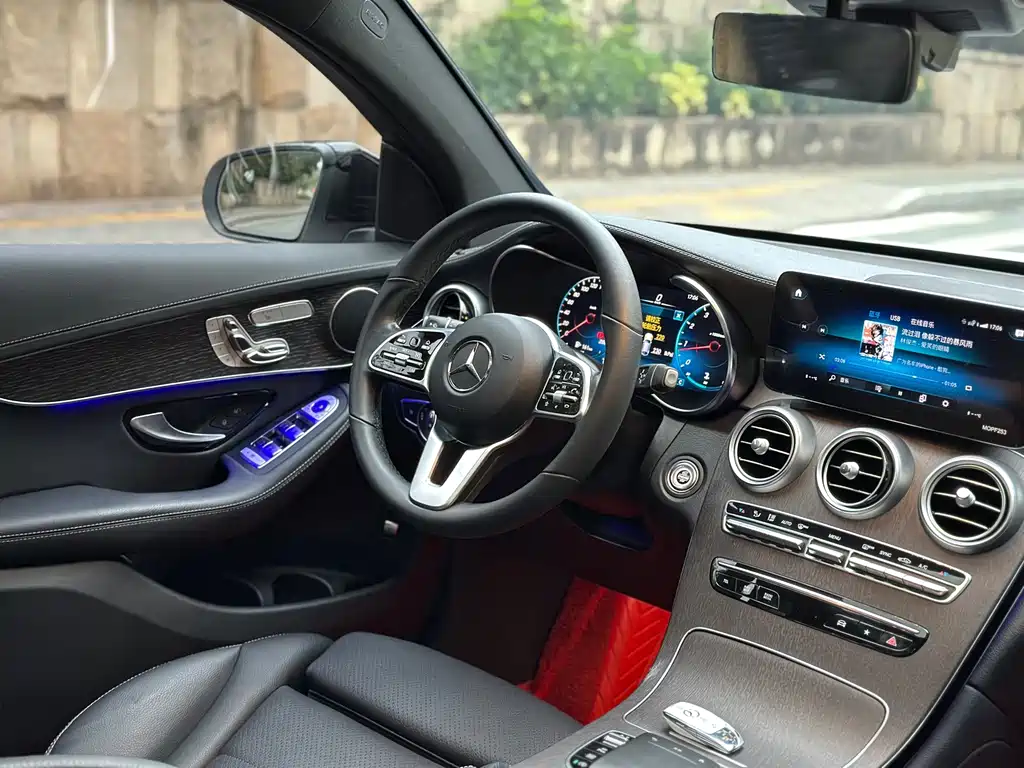 Mercedes-Benz GLC Coupe — фото 13