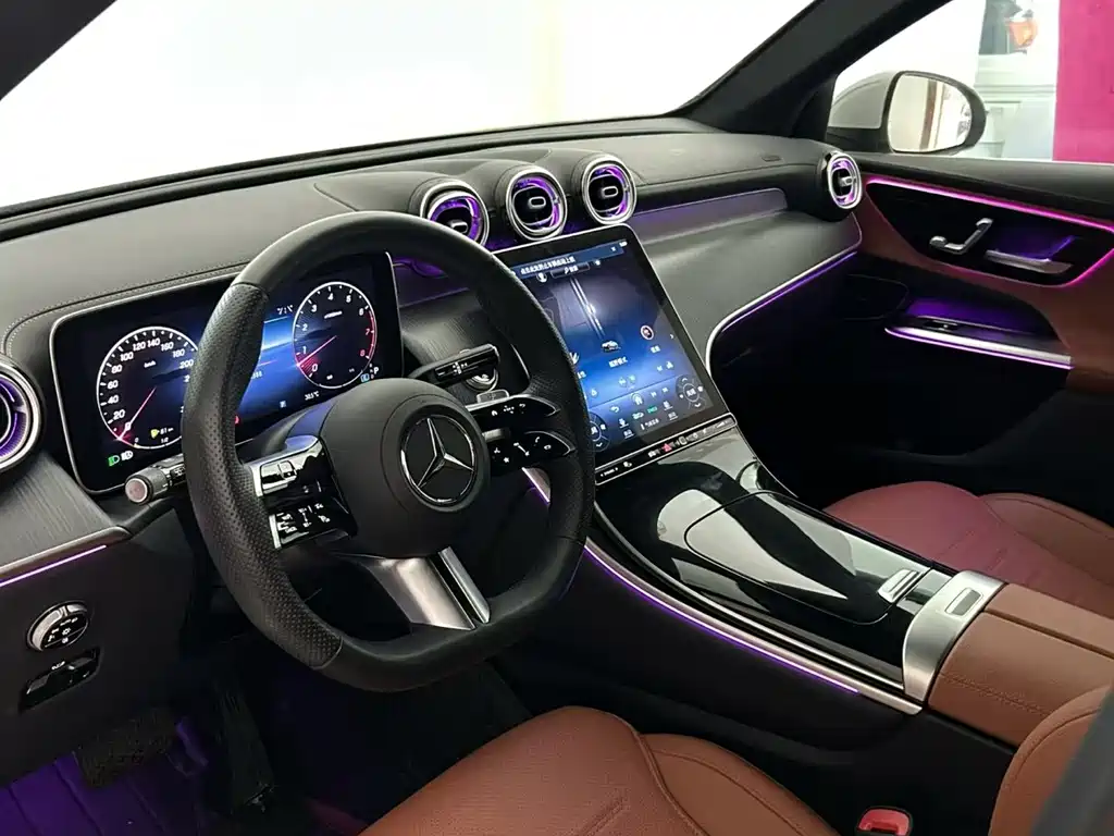 Mercedes-Benz GLC — фото 9