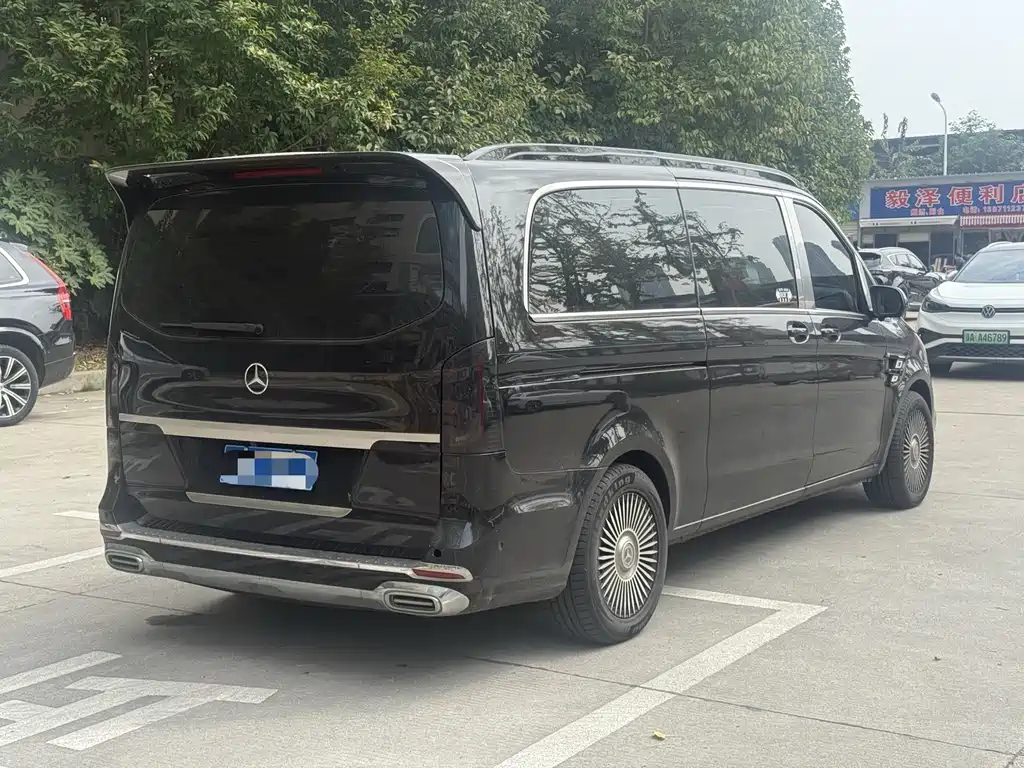 Mercedes-Benz Vito — фото 15