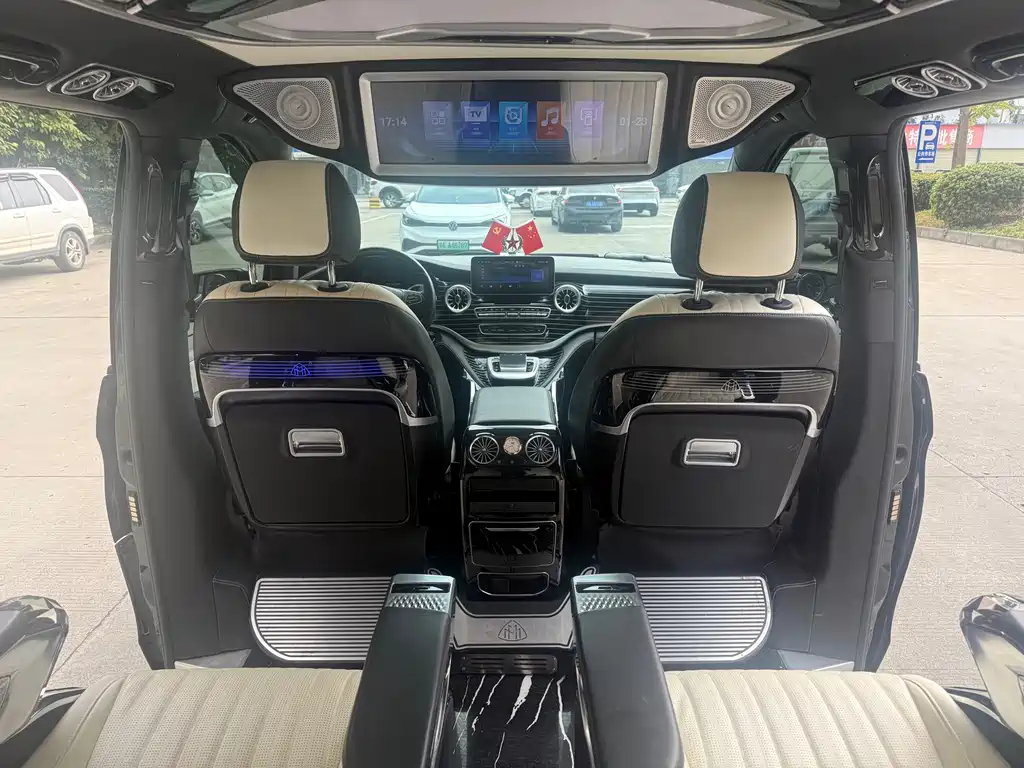 Mercedes-Benz Vito — фото 10
