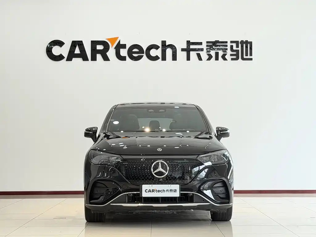 Mercedes-Benz EQE SUV — фото 2