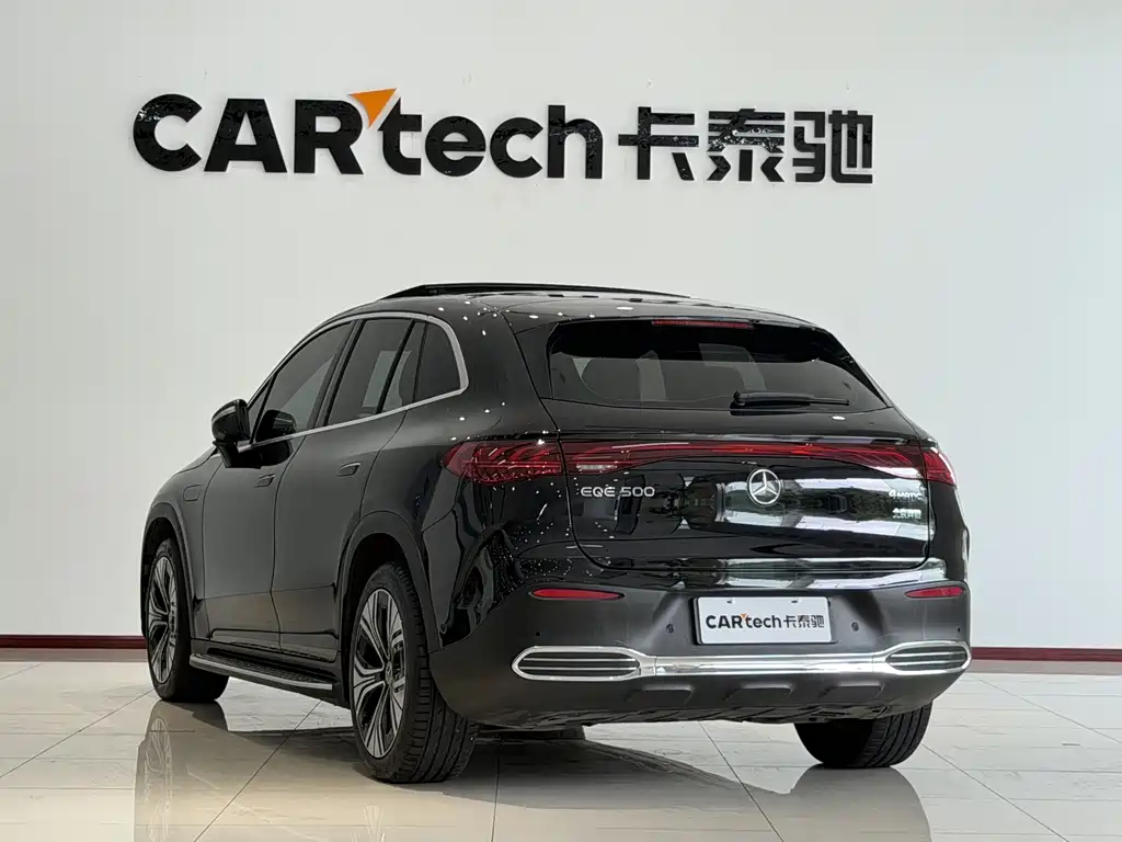 Mercedes-Benz EQE SUV — фото 25