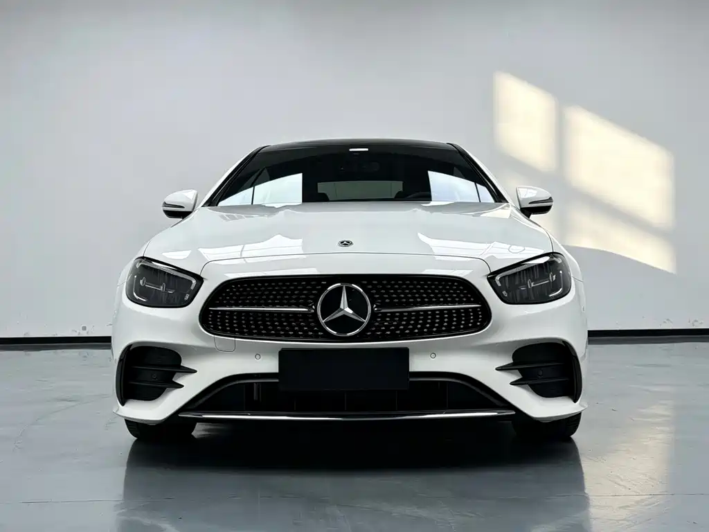 Mercedes-Benz E-Class (Import) — фото 3