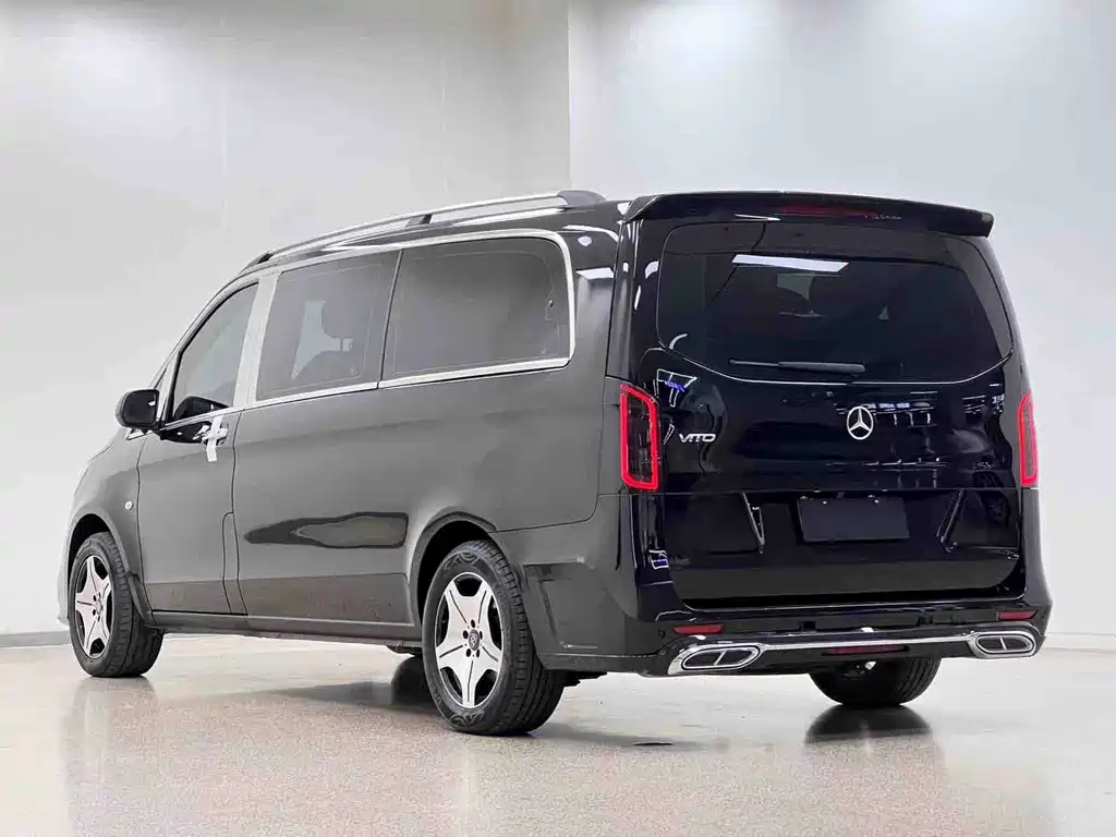Mercedes-Benz Vito — фото 30