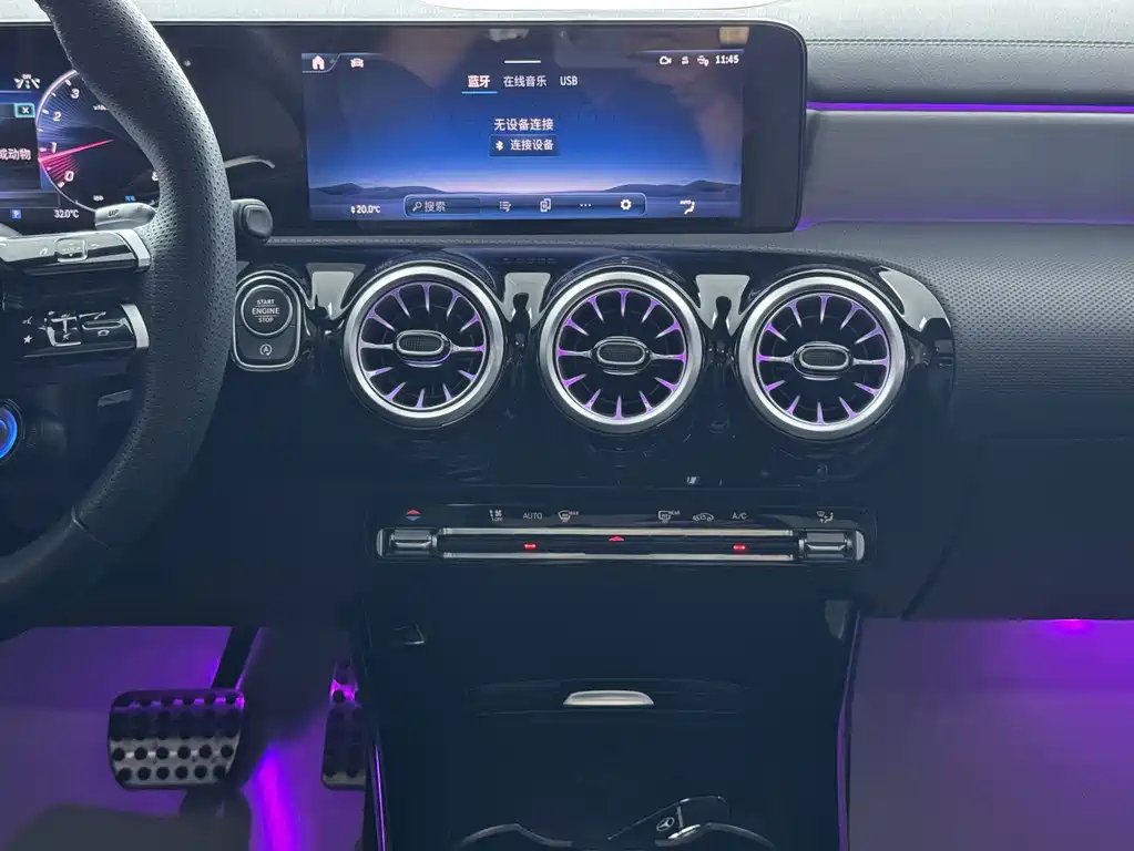 Mercedes-Benz A-Class AMG — фото 14